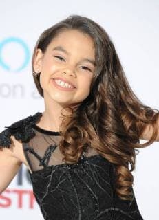 October 30, 2017 - Hollywood, California, U.S. - Ariana Greenblatt attends The Los Angeles Premiere of A Bad Moms Christmas held at the Regency Village Theater in Westwood, California on October 30, 2017. 2017 Hollywood U.S. - ZUMAl86_ 20171030_zaf_l86_002 Copyright: xDavexLongendykex