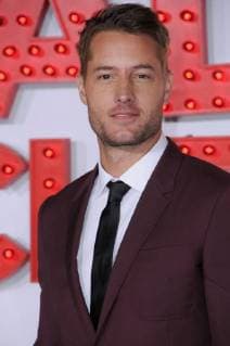 30 October 2017 - Westwood, California - Justin Hartley. A Bad Moms Christmas Los Angeles Premiere held at Regency Village Theater in Westwood. Photo Credit: Birdie Thompson AdMedia 221899 AdMedia Starface 2017-10-30 CA Westwood Etats-Unis  Copyright: xAdMediax STAR_221899_045