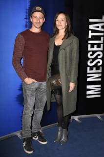 Ben Blaskovic und Kathrin Anna Stahl bei der Premiere des Kinofilms Im Nesseltal im Monopol Kino. München, 31.10.2017
