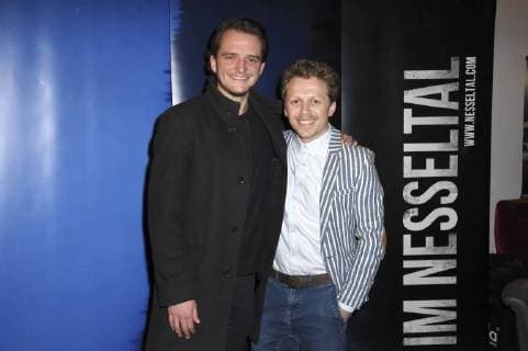 Tommy Schwimmer und Ferdinand Schmidt-Modrow bei der Premiere des Kinofilms Im Nesseltal im Monopol Kino. München, 31.10.2017