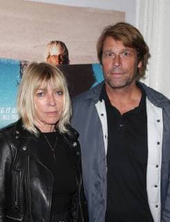 SANTA MONICA CA NOVEMBER 1 Kim Gordon Jamie Brisick at the Los Angeles Premiere of documentary Bunker77 at the Aero Theater in Santa Monica California on November 1 2017 Copyright: xFayexSadoux