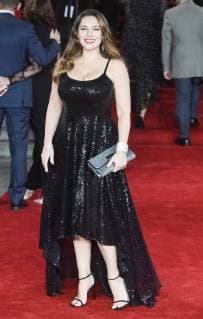 British actress Kelly Brook attends the world premiere of Murder On The Orient Express at Royal Albert Hall in London on November 2, 2017.  LON20171102113 RUNExHELLESTAD