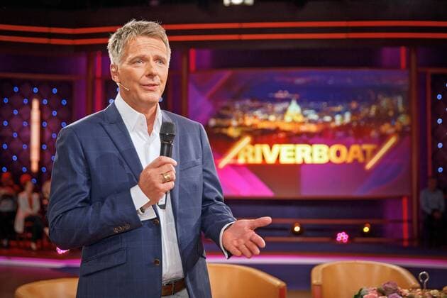 MDR - Riverboat. Moderator Jörg Pilawa anläßlich der Aufzeichnung der MDR - Talkshow Riverboat am 03.11.2017 im Studio 3 der Mediacity Leipzig.