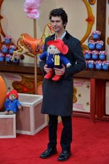 November 5, 2017 - London, London, UK - London, UK. BEN WHISHAW attends the Paddington Bear 2 World film premiere. London UK  - ZUMAl94_ 20171105_zaf_l94_029 Copyright: xRayxTangx
