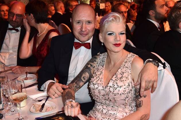 Melanie Müller und ihr Ehemann Mike Blümel beim Leipziger Opernball am 4.11.2017 in Leipzig Leipziger Operball 2017