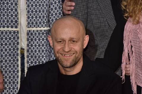 Schauspieler Jürgen Vogel posiert am 05.11.2017 in Köln bei der Premiere des Kinofilm Hexe Lilli rettet Weihnachten .