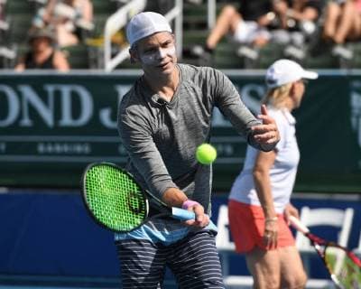 DELRAY BEACH FL NOVEMBER 04 Timothy Olyphant attends the Chris Evert Raymond James Pro Celebrity Tennis Classic at the Delray Beach Tennis Center on November 4 2017 in Delray Beach Florida Copyright: xmpi04x