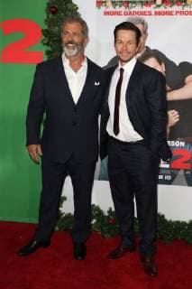 WESTWOOD CA NOVEMBER 5 Mel Gibson and Mark Wahlberg at the premiere of Daddy s Home 2 at the Regency Village Theater in Westwood California on November 5 2017 Copyright: xFayexSadoux