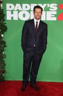 WESTWOOD CA NOVEMBER 5 Mark Wahlberg at the premiere of Daddy s Home 2 at the Regency Village Theater in Westwood California on November 5 2017 Copyright: xFayexSadoux
