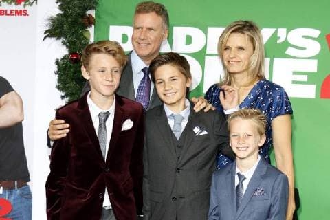 Will Ferrell mit seiner Ehefrau Viveca Paulin und ihren Kindern Magnus, Mattias und Axel bei der Daddy s Home 2 Film Premiere am 5.11.2017 in Los Angeles Daddy s Home 2 Filmpremiere in Los Angeles, 2017