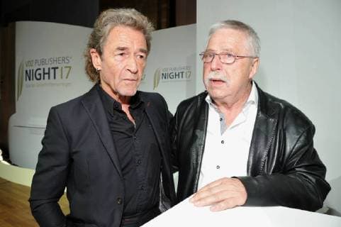 Peter Maffay, Wolf Biermann VDZ Publishers Night 2017 Preisverleihung der Goldenen Victoria in der Hauptstattrepraesentanz der Deutschen Telekon in Berlin am 06.11.2017