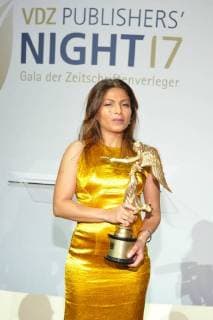 Ensaf Haider, Preistraegerin VDZ Publishers Night 2017 Preisverleihung der Goldenen Victoria in der Hauptstattrepraesentanz der Deutschen Telekon in Berlin am 06.11.2017