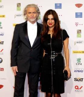 Dr. Hermann Buehlbecker (Inhaber Lambertz), Rabeah Rahimi bei Publisher s Night 2017 in der Telekom Hauptstadtrepraesentanz Berlin.