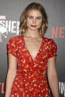 Lucy Fry bei der Premiere der Netfilx TV-Serie The Punisher im AMC Loews. New York, 06.11.2017