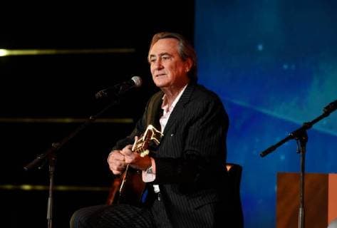 Philippe Lavil musicien NEWS Trophees APAJH 2017 Paris 07 11 2017 FedericoPestellini Panoramic 