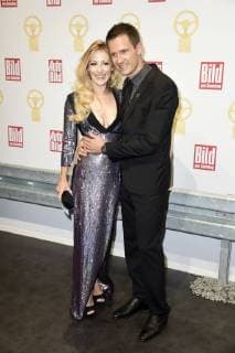 Andrea Kaiser mit Gatte Sebastien Ogier bei der Verleihung des Goldenen Lenkrads 2017 im Axel-Springer-Haus. Berlin, 07.11.2017