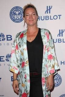 LOS ANGELES CA NOVEMBER 7 Zoe Bell at Photo Op For Hulu s Obey Giant at the The Theatre at Ace Hotel in Los Angeles California on November 7 2017 Copyright: xFayexSadoux