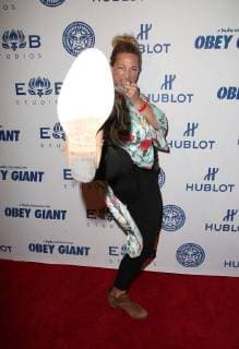 LOS ANGELES CA NOVEMBER 7 Zoe Bell at Photo Op For Hulu s Obey Giant at the The Theatre at Ace Hotel in Los Angeles California on November 7 2017 Copyright: xFayexSadoux