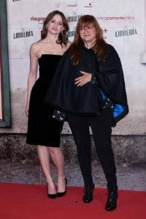 November 8, 2017 - Madrid, Spain - Emily Mortimer (L) and Isabel Coixet (R) attend The Bookshop Movie premiere in Madrid on Nov 8, 2017 Madrid Spain  - ZUMAn230 20171108_zaa_n230_271 Copyright: xGabrielxMasedax