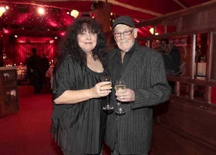Herbert Koefer, Ehefrau Heike bei der Palazzo-Premiere Glanz und Gloria im Spiegelpalast in der Hertzallee Bahnhof Zoo Berlin.