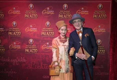Britt Kanja, Guenther Anton Krabbenhoefer bei der Palazzo-Premiere Glanz und Gloria im Spiegelpalast in der Hertzallee Bahnhof Zoo Berlin.