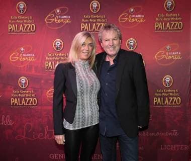 Bernhard Brink mit Ehefrau Ute bei der Palazzo-Premiere Glanz und Gloria im Spiegelpalast in der Hertzallee Bahnhof Zoo Berlin.