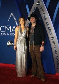 Drake White and his wife Alex pose on the red carpet as they arrive for the 51st Annual Country Music Association Awards on November 8, 2017 at the Bridgestone Arena in Nashville.  NAS20171108103 JOHNxSOMMERSxII