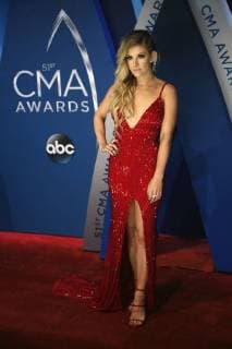Lindsay Ell walks the red carpet as she arrives for the 51st Annual Country Music Association Awards on November 8, 2017 at the Bridgestone Arena in Nashville.  NAS20171108125 JOHNxSOMMERSxII