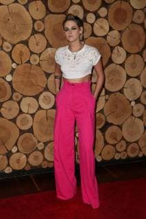 LOS ANGELES CA NOVEMBER 9 Kristen Stewart at the Los Angeles Premiere of Come Swim at the Landmark Theater in Los Angeles California on November 9 2017 Copyright: xFayexSadoux