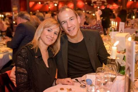 Palazzo-Premiere in Stuttgart Die Dinner-Show PALAZZO geht mit dem neuen Programm Kuriositäten in die 14. Spielzeit. Ringer-Weltmeister Frank Stäbler mit Ehefrau Sandra Stäbler Copyright: 7aktuell.dex xOskarxEyb