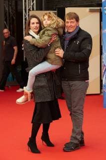 Katrin Wrobel mit Ehemann Klaus Fricke und Tochter Louisa - Deutschlandpremiere von PADDINGTON 2 in Berlin am 12.11.2017. Premiere PADDINGTON 2
