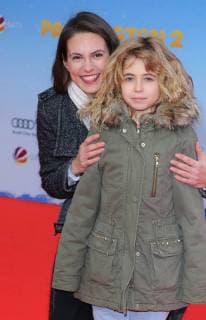 Katrin Wrobel + Tochter Louisa bei der Filmpremiere - Paddington 2 - im Kino Zoo Palast, Zoopalast, in der Hardenbergstrasse 29A, Berlin Copyright imago stock&people GmbH Tinkeres Datum: 12.11.2017 Film Paddington 2