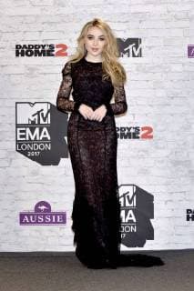 Sabrina Carpenter bei der Verleihung der MTV European Music Awards 2017 in der Wembley Arena. London, 12.11.2017