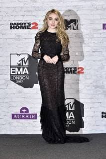 Sabrina Carpenter bei der Verleihung der MTV European Music Awards 2017 in der Wembley Arena. London, 12.11.2017