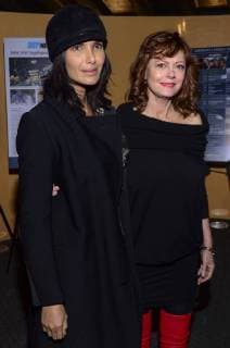 NEW YORK NY NOVEMBER 12 Padma Lakshmi L and Susan Sarandon attend Soufra premiere during 2017 DOC NYC Festival at SVA Theater on November 12 2017 in New York City Copyright: xRaymondxHagansx