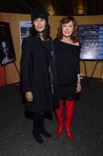 NEW YORK NY NOVEMBER 12 Padma Lakshmi L and Susan Sarandon attend Soufra premiere during 2017 DOC NYC Festival at SVA Theater on November 12 2017 in New York City Copyright: xRaymondxHagansx