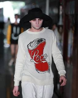 A model presents creations of the Mexican brand ManCandy Spring Summer 2018 during Mexico s Fashion Week at the Buenavista Suburban Train Station in Mexico City, Mexico, 13 November 2017. Mexico Fashion Week !ACHTUNG: NUR REDAKTIONELLE NUTZUNG!  Copyright: xMarioxGuzmánx MEX001 20171113-636462117978637333