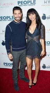Justin Klosky and Andrea Le Blanc attend the premiere of The Orchard s People You May Know at the Pacific Theatres The Grove on November 13, 2017 in Los Angeles, California USA 2017 The premiere of The Orchard s People You May Know at the Pacific Theatres The Grove in Los Angeles, California  Copyright: xMSUxStudiox