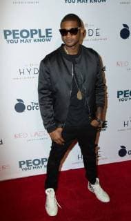 Usher Raymond IV attends the premiere of The Orchard s People You May Know at the Pacific Theatres The Grove on November 13, 2017 in Los Angeles, California USA 2017 The premiere of The Orchard s People You May Know at the Pacific Theatres The Grove in Los Angeles, California  Copyright: xMSUxStudiox
