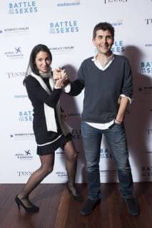 Thomas Sotto et Stephanie Tortorici redactrice de Tennis Magazine CELEBRITES Avant Premiere Battle of the Sexes Paris 14 11 2017 JBAutissier Panoramic 