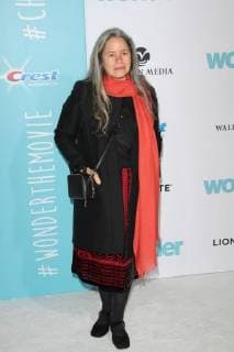 Natalie Merchant at the Premiere of Lionsgate s Wonder held at the Regency Village Theatre in Westwood, CA, November 11, 2017.  Copyright: xJosephxMartinezx 33477_045JM