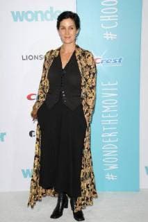 Carrie-Anne Moss at the Premiere of Lionsgate s Wonder held at the Regency Village Theatre in Westwood, CA, November 11, 2017.  Copyright: xJosephxMartinezx 33477_053JM