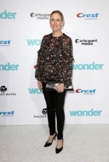 WESTWOOD CA NOVEMBER 14 Janel Moloney at Premiere Of Lionsgate s Wonder on November 14 2017 at the Regency Village Theatre in Westwood California Copyright: xFayexSadoux
