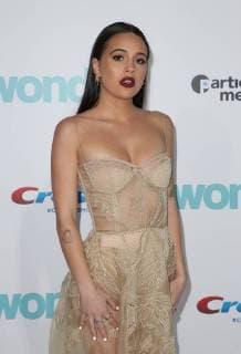 WESTWOOD CA NOVEMBER 14 Bea Miller at Premiere Of Lionsgate s Wonder on November 14 2017 at the Regency Village Theatre in Westwood California Copyright: xFayexSadoux