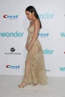 WESTWOOD CA NOVEMBER 14 Bea Miller at Premiere Of Lionsgate s Wonder on November 14 2017 at the Regency Village Theatre in Westwood California Copyright: xFayexSadoux