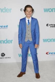 WESTWOOD CA NOVEMBER 14 Noah Jupe at Premiere Of Lionsgate s Wonder on November 14 2017 at the Regency Village Theatre in Westwood California Copyright: xFayexSadoux