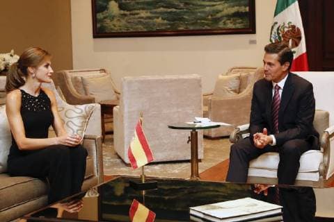 Königin Leitzia von Spanien besucht Präsident Enrique Pena Nieto im Rahmen ihres Mexiko-Besuchs in der Präsidenteresidenz Los Pinos. Mexiko-Stadt, 14.11.2017 Letizia von Spanien, Enrique Pena Nieto