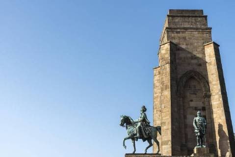  Kaiser-Wilhelm-Denkmal, Reiterdenkmal, Hohensyburg, Dortmund, Ruhrgebiet, Nordrhein-Westfalen, Deutschland, Europa *** Kaiser Wilhelm Monument Equestrian Hohensyburg Dortmund Ruhr area North Rhine Westphalia Germany Europe Copyright: imageBROKER/BarbaraxBoensch ibxbab04588498.jpg