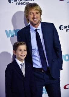 Owen Wilson (R) and Jacob Tremblay arrive for the premiere of Wonder at the Regency Village Theatre in Los Angeles on November 14, 2017.  LAP2017111406 CHRISTINExCHEW