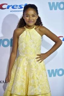 Millie Davis arrives for the premiere of Wonder at the Regency Village Theatre in Los Angeles on November 14, 2017.  LAP2017111412 CHRISTINExCHEW